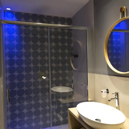 Hotel Baia 3*